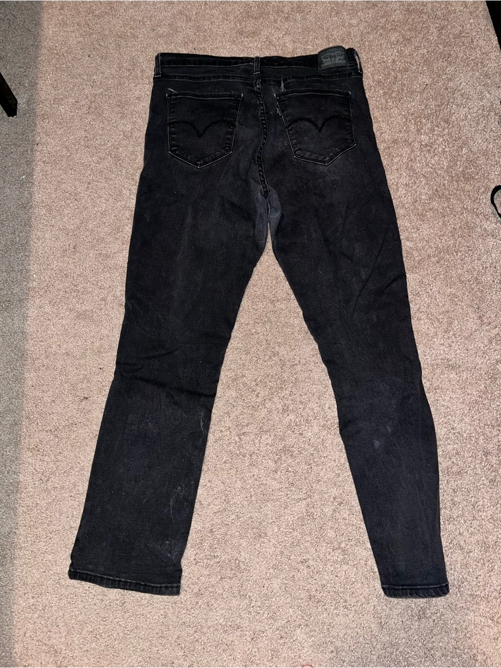 Levi’s 724 high rise straight